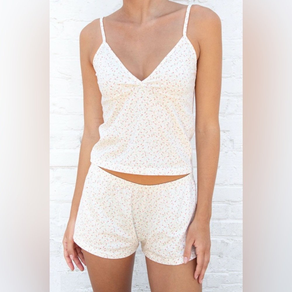 Brandy Melville Floral Amara Women's Tank Top